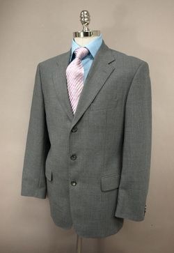 Hugo Boss Gray 3 Button Single Breast Suit 40 R NR  