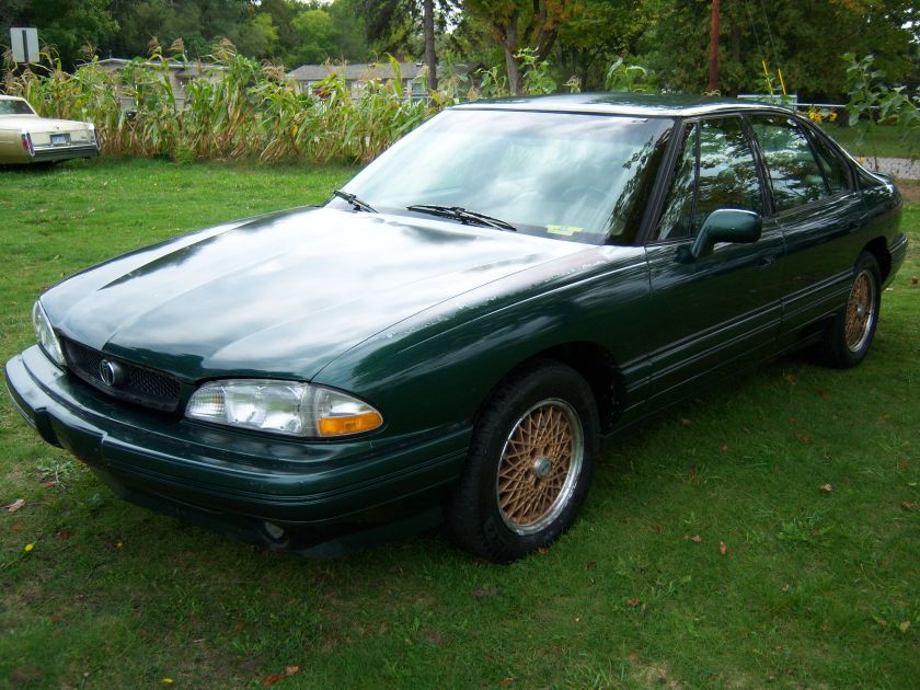 Listing Title 1995 Pontiac Bonneville Green   All   A Part   Or 