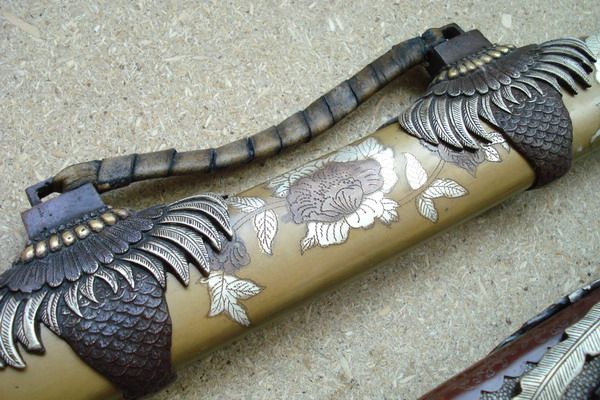   Imperial Japanese Samurai Katana Tachi Sword Sharp Blade Phenix Hilt