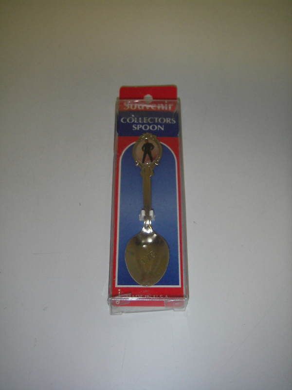 Collectors Souvenir Graceland Spoon Elvis Presley w Box  