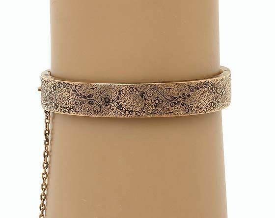 ANTIQUE VICTORIAN 18K ENGRAVED INTRICATE BRACELET  