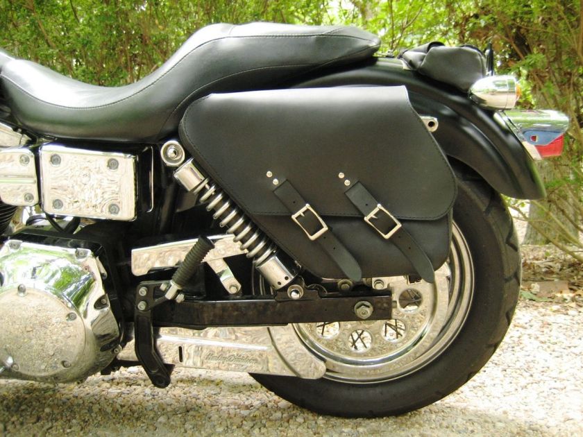 Harley DYNA LEFT Side BLACK SOLO BAG Saddlebag   DL01BL BAD&G CustomS 