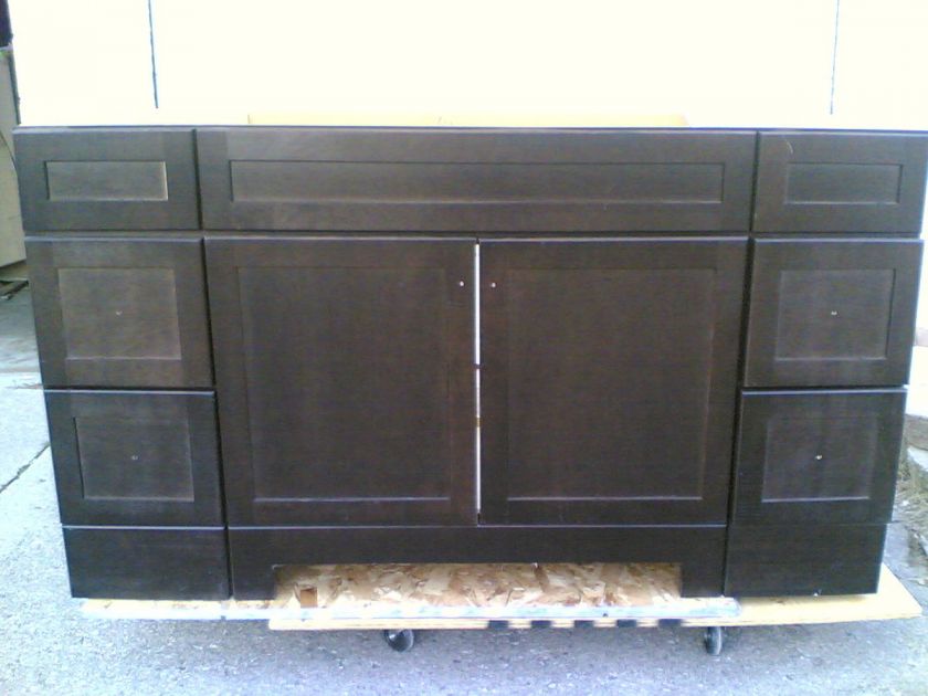 DISPLAY UNIT ~ Very Nice Bathroom VANITY CABINET (60W x 21D)   Dark 