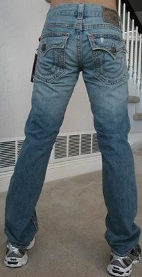 You are bidding on a brand new, 100% authentic True Religion mens 