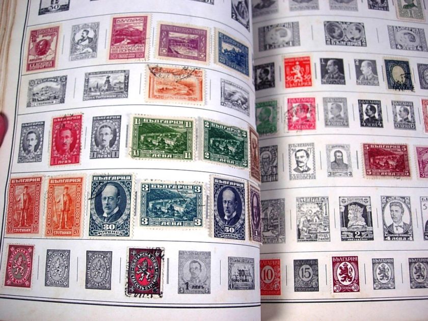 WW(A F), CHINA, 2500+ Stamps hinged in a Harris album 