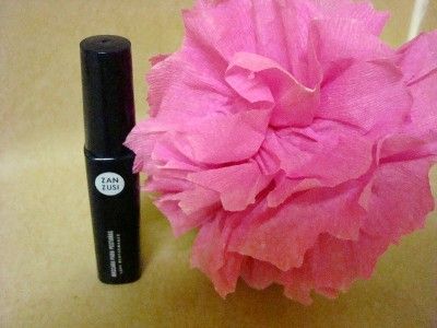 ZAN ZUSI PERFORMANCE MASCARA FOR THICK LASHES BLACK  