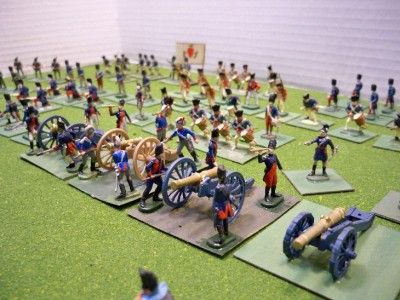 118 pcs. Napoleonic War Artillery & Infantry figures 1/72/25mm  