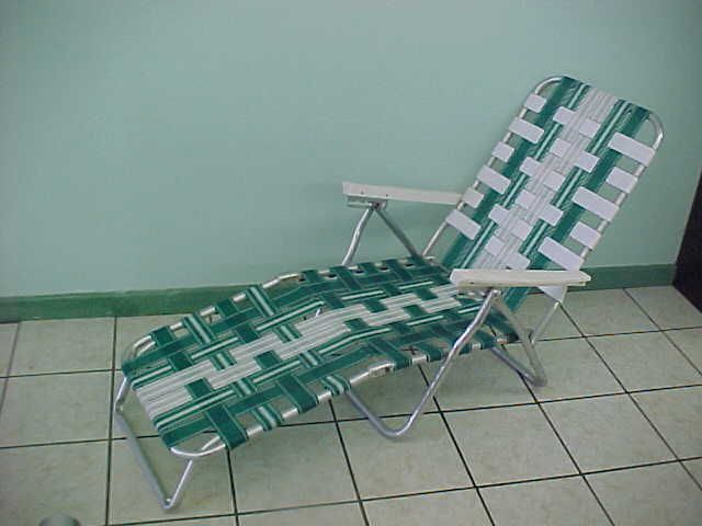 RETRO ALUMINUM FOLDING WEBBED LAWN CHAIR CHAISE LOUNGE  