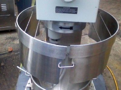 BLAKSLEE 60 qt. MIXER WITH BOWL AND 4 ATTACHMENTS  