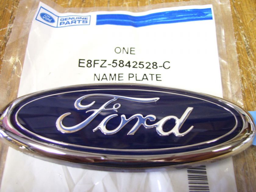 1982   1989 FORD CROWN VICTORIA TRUNK OVAL EMBLEM NEW  