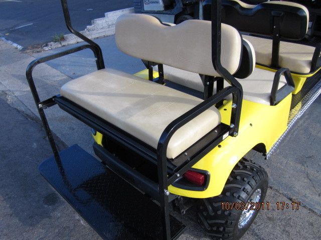 ELECTRIC EZ GO GOLF CART 6 SEATER  