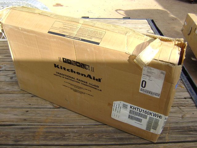 NEW KITCHENAID 36 WHITE RANGE HOOD KHTU160KWH  