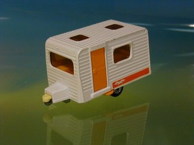 Diecast Mobile Travel Trailer Camper w/ Hitch 1/64 Scale  